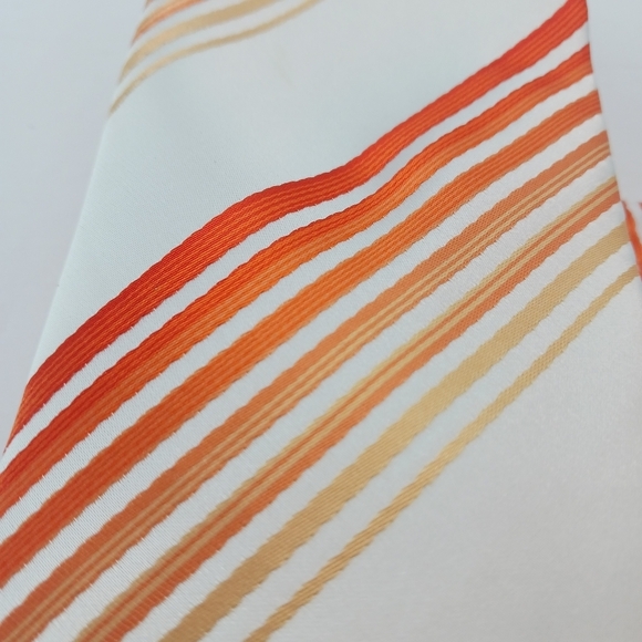 Berlioni Italy Striped Mens Tie & Pocket Square Orange White Set Microfiber 60” - Picture 9 of 10